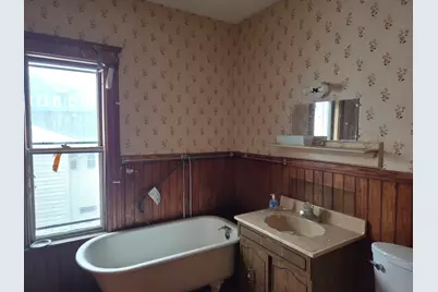 225 Fairmont Ave, Worcester, MA 01604 - Photo 7