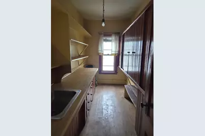 225 Fairmont Ave, Worcester, MA 01604 - Photo 11
