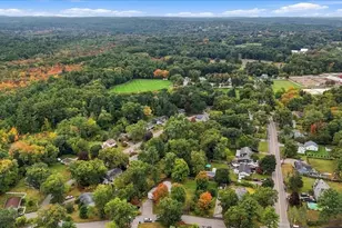 25 Oakview Cir, Medway, MA 02053 - Photo 9