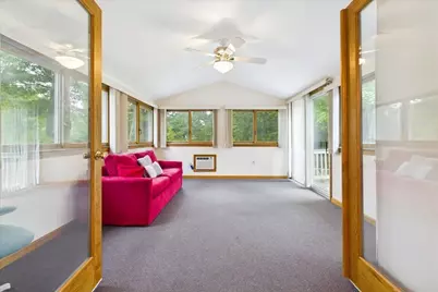 25 Oakview Cir, Medway, MA 02053 - Photo 11