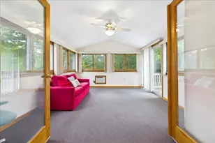 25 Oakview Cir, Medway, MA 02053 - Photo 11