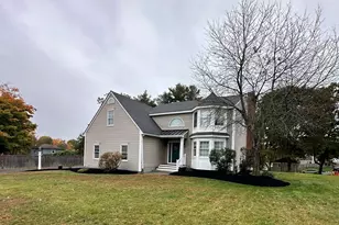 108 Linwood St, Uxbridge, MA 01569 - Photo 11