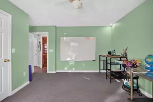 31-29 Sixth St, Medford, MA 02155 - Photo 23