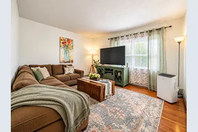 33 Coburn Ave, Worcester, MA 01604 - Photo 5