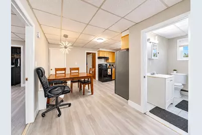 37 Coburn Ave, Worcester, MA 01604 - Photo 5