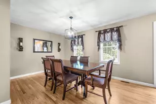 40 Sea Tower Dr, Bridgewater, MA 02324 - Photo 17