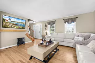 40 Sea Tower Dr, Bridgewater, MA 02324 - Photo 15