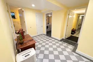 7 Greenville St, Somerville, MA 02143 - Photo 13