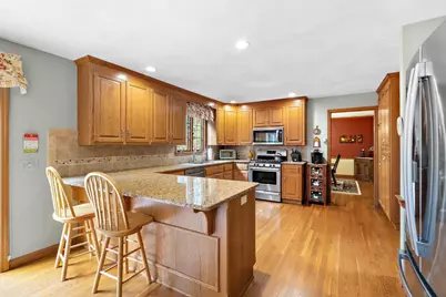 47 Jefferson Rd, Franklin, MA 02038 - Photo 5