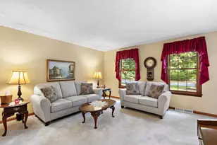 47 Jefferson Rd, Franklin, MA 02038 - Photo 15