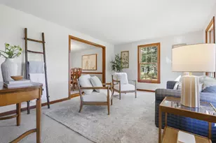 56 Moore St, Chelmsford, MA 01824 - Photo 5