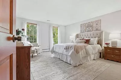 56 Moore St, Chelmsford, MA 01824 - Photo 17