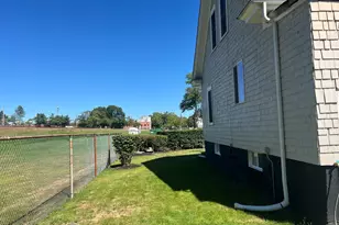 24 Angell, Attleboro, MA 02703 - Photo 3