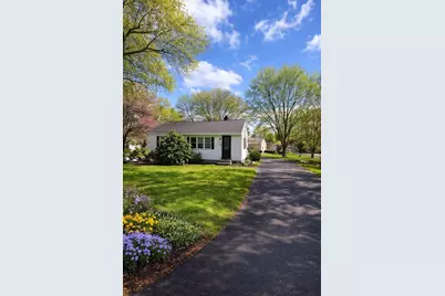 9 Mulberry Ln, Northborough, MA 01532 - Photo 1
