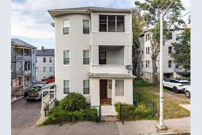 33 Jefferson St, Worcester, MA 01604 - Photo 1