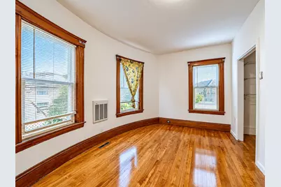 33 Jefferson St, Worcester, MA 01604 - Photo 5