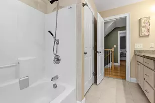 33 Oak Ledge Cir, Rowley, MA 01969 - Photo 27