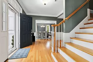 33 Oak Ledge Cir, Rowley, MA 01969 - Photo 3