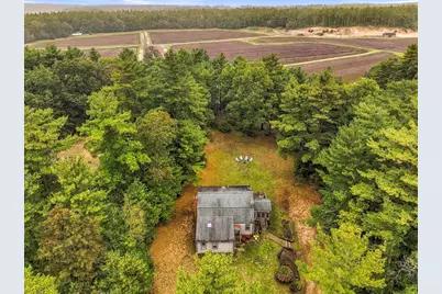 109 Pleasant St, Plympton, MA 02367 - Photo 31