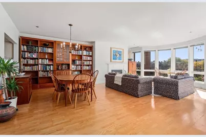 40 Battery St #202, Boston, MA 02109 - Photo 7