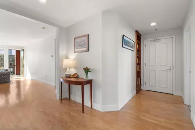 40 Battery St #202, Boston, MA 02109 - Photo 13
