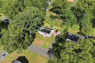 101 Regal St, Springfield, MA 01118 - Photo 29