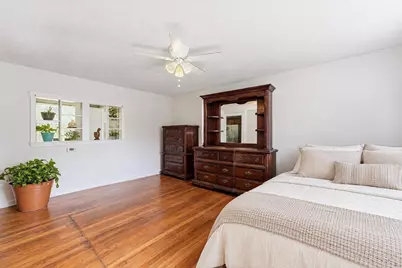 101 Regal St, Springfield, MA 01118 - Photo 17