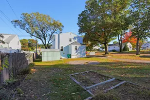701 Pleasant, Norwood, MA 02062 - Photo 5