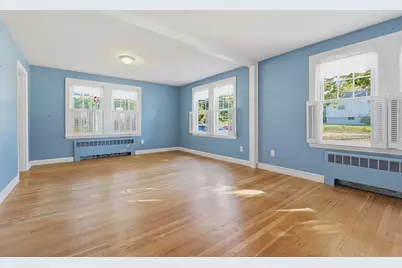 701 Pleasant, Norwood, MA 02062 - Photo 9