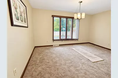 18 Brownell St, Ludlow, MA 01056 - Photo 19
