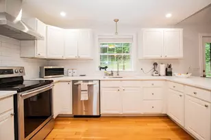 68 Biscuit Hill Dr, Leominster, MA 01453 - Photo 9