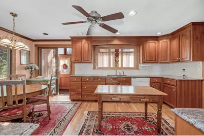 27 Sprague St, Malden, MA 02148 - Photo 13