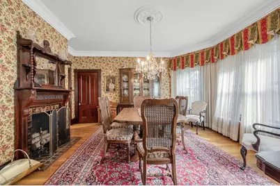 27 Sprague St, Malden, MA 02148 - Photo 7