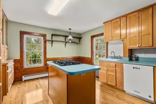 106 Chestnut St, Southbridge, MA 01550 - Photo 13