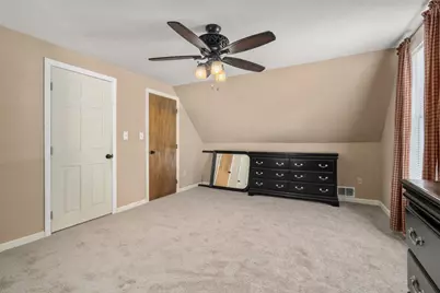 4 Williamsburg Dr, Uxbridge, MA 01569 - Photo 25