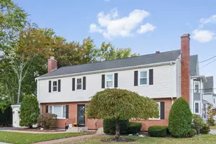 33 Auburn St, Waltham, MA 02453 - Photo 1