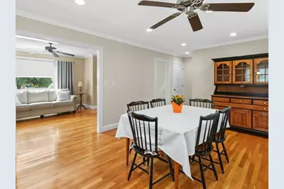 33 Auburn St #2, Waltham, MA 02453 - Photo 11