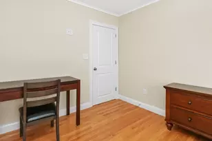 33 Auburn St, Waltham, MA 02453 - Photo 19