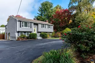 10 Village St, Medway, MA 02053 - Photo 5