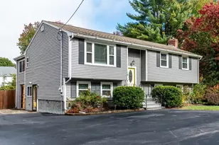 10 Village St, Medway, MA 02053 - Photo 3