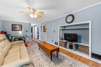 10 Village Street, Medway, MA 02053 - Photo 25