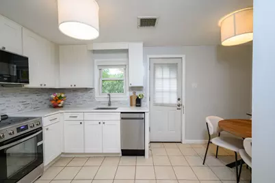 396 Willow St, Stoughton, MA 02072 - Photo 13