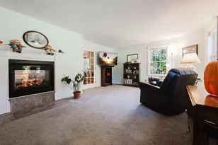 30 Arthur's Pl, Bridgewater, MA 02324 - Photo 17