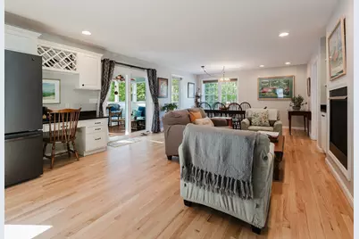 30 Arthur's Pl, Bridgewater, MA 02324 - Photo 11
