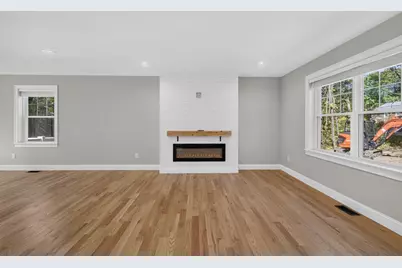 275 Pine St, Bridgewater, MA 02324 - Photo 5