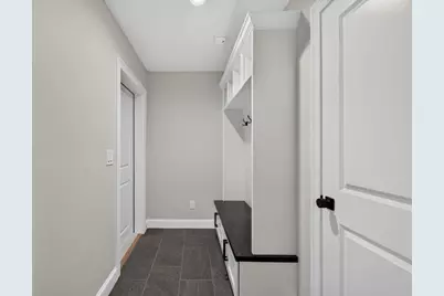 275 Pine St, Bridgewater, MA 02324 - Photo 17