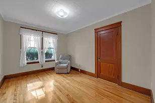 28 Crystal St, Worcester, MA 01603 - Photo 13
