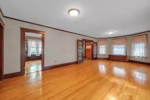 28 Crystal St, Worcester, MA 01603 - Photo 15