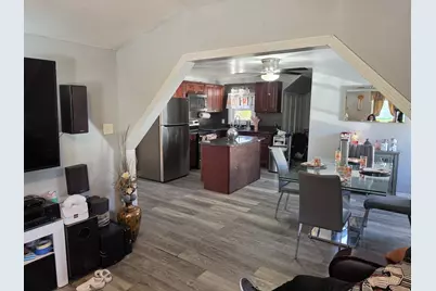 124 Pleasant St, Leicester, MA 01524 - Photo 21