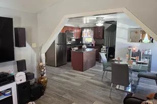 124 Pleasant St, Leicester, MA 01524 - Photo 21